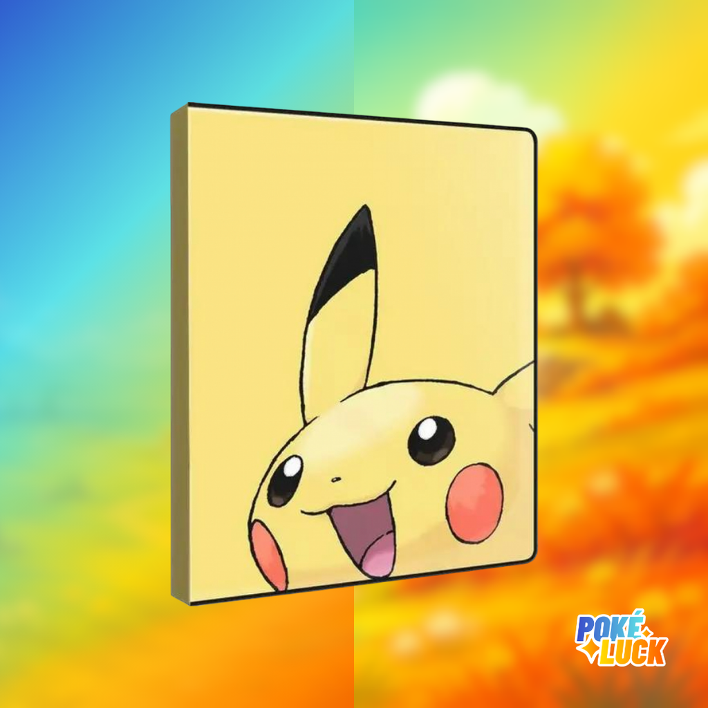 Portfolio Pokémon A4 Ultra Pro Pikachu fermé, couverture jaune illustrée avec le visage de Pikachu
